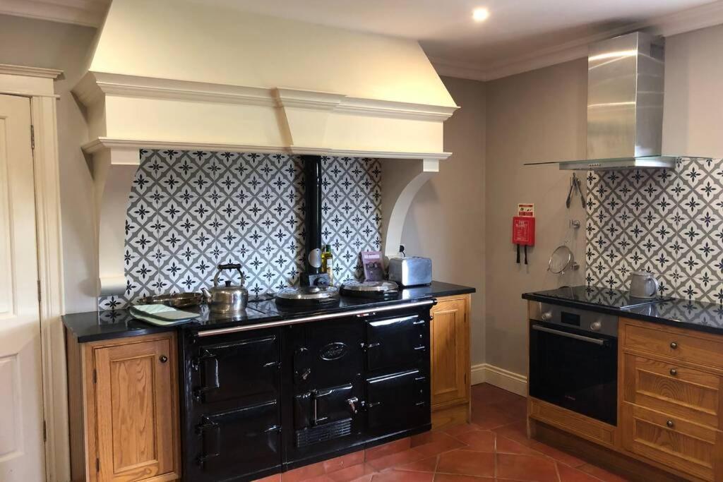 Ballyheifer House - A Beautiful 5 Bedroom Home. Magherafelt Ngoại thất bức ảnh